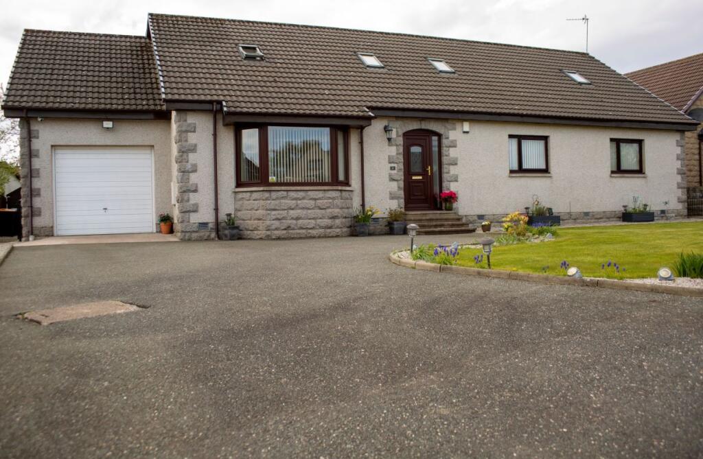 21 Gordon Place, Rothienorman, Inverurie, Aberdeenshire, AB51 8XF