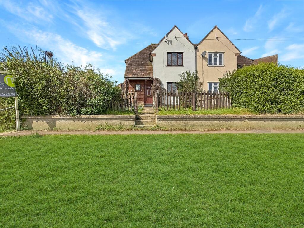 Main image of property: Panfield Lane, Braintree, CM7