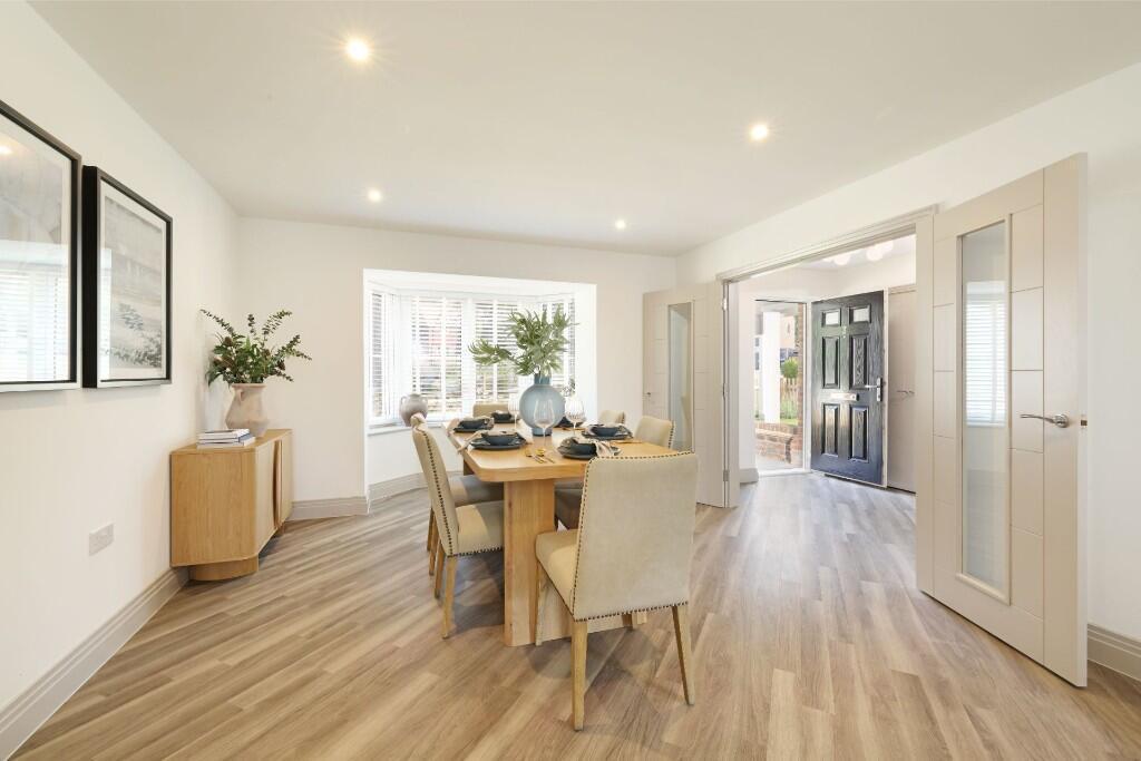 House in Guildford - View 5
