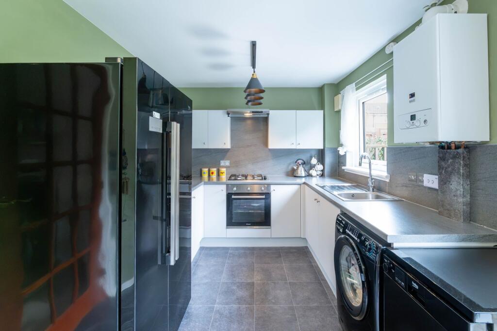House in Livingston, Adambrae - View 2