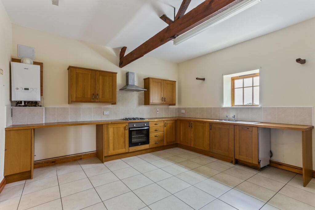 House in Northampton - View 4