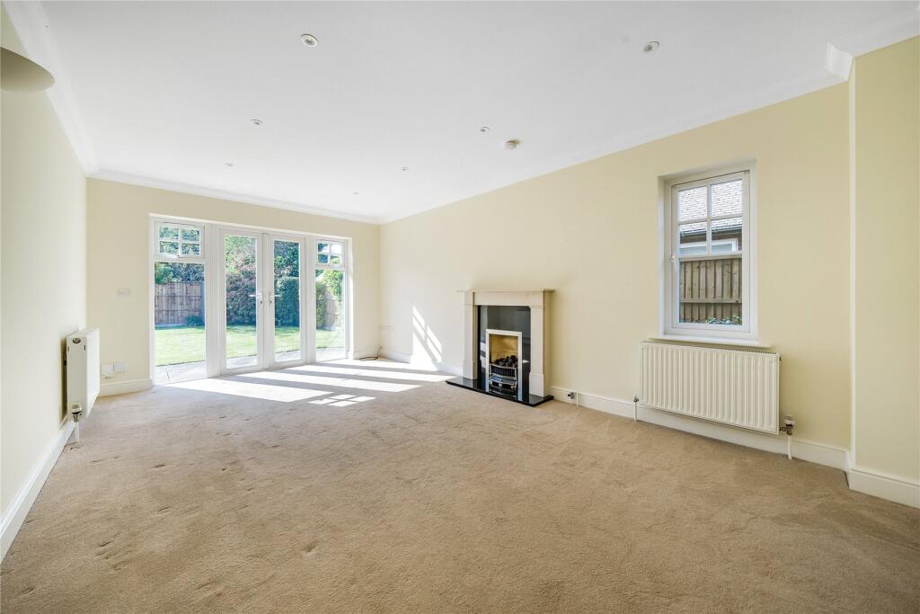 House in Elmbridge, Whiteley Village - View 4