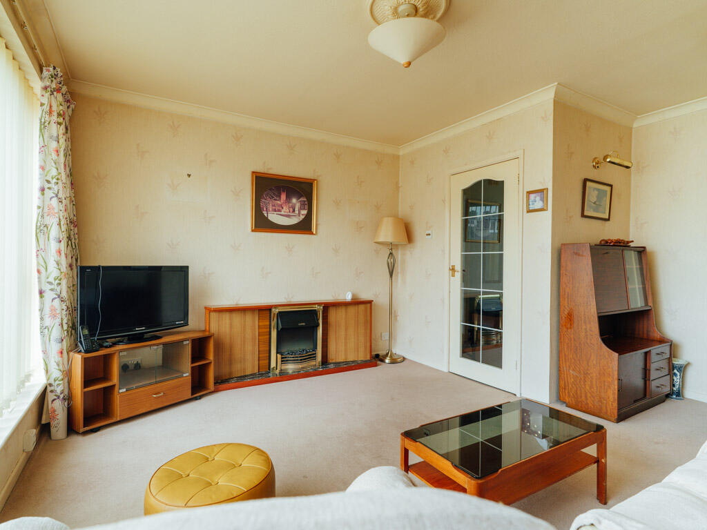 House in Worcester - View 4