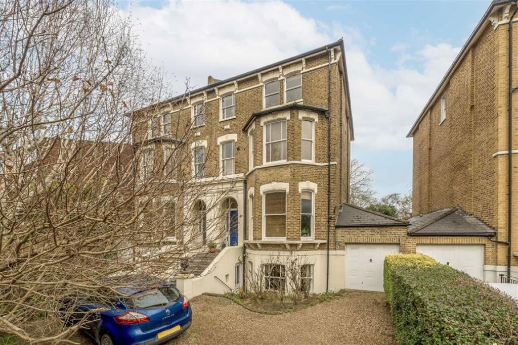 Main image of property: Manor Park, Hither Green