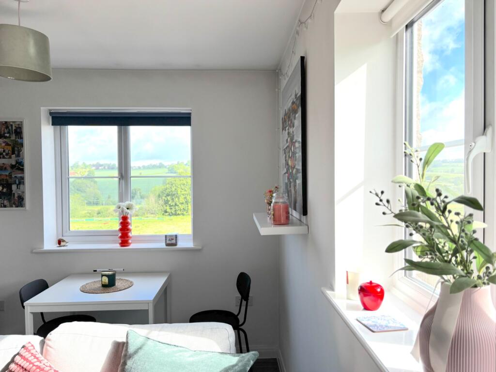 Apartment in Paulton, Bath and North East Somerset - View 3