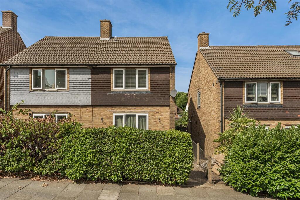 Main image of property: Strongbow Crescent