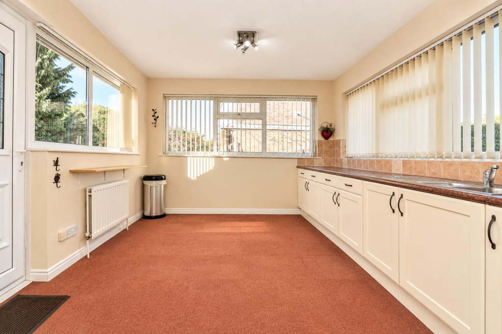 House in Stockton-on-Tees, Norton - View 3