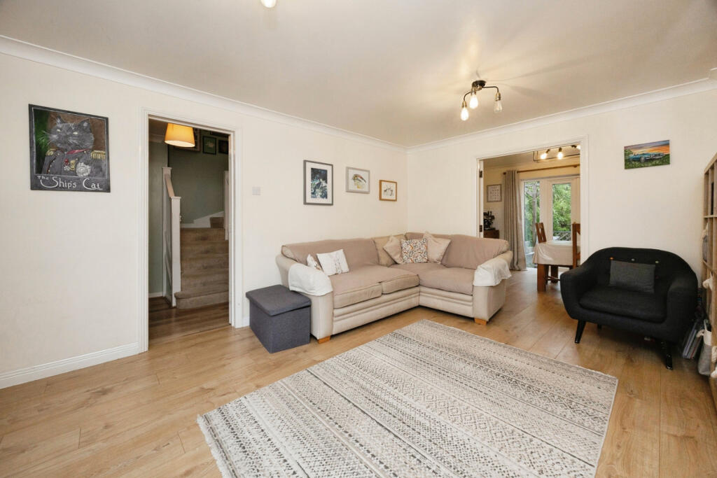 House in Tonbridge - View 3