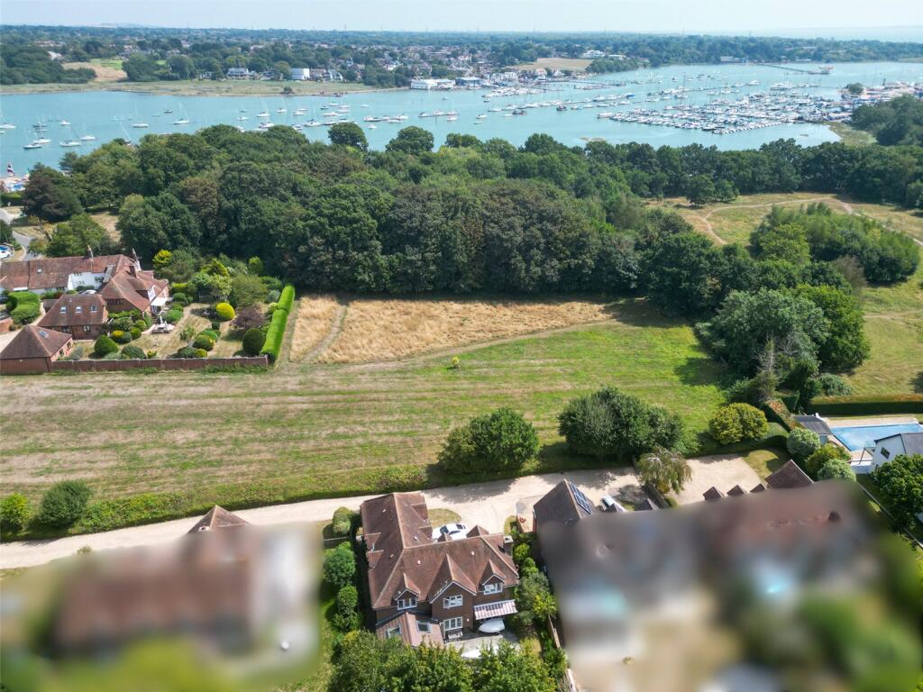 Solent Meadows, Hamble, Southampton, Hampshire, SO31 photo 2
