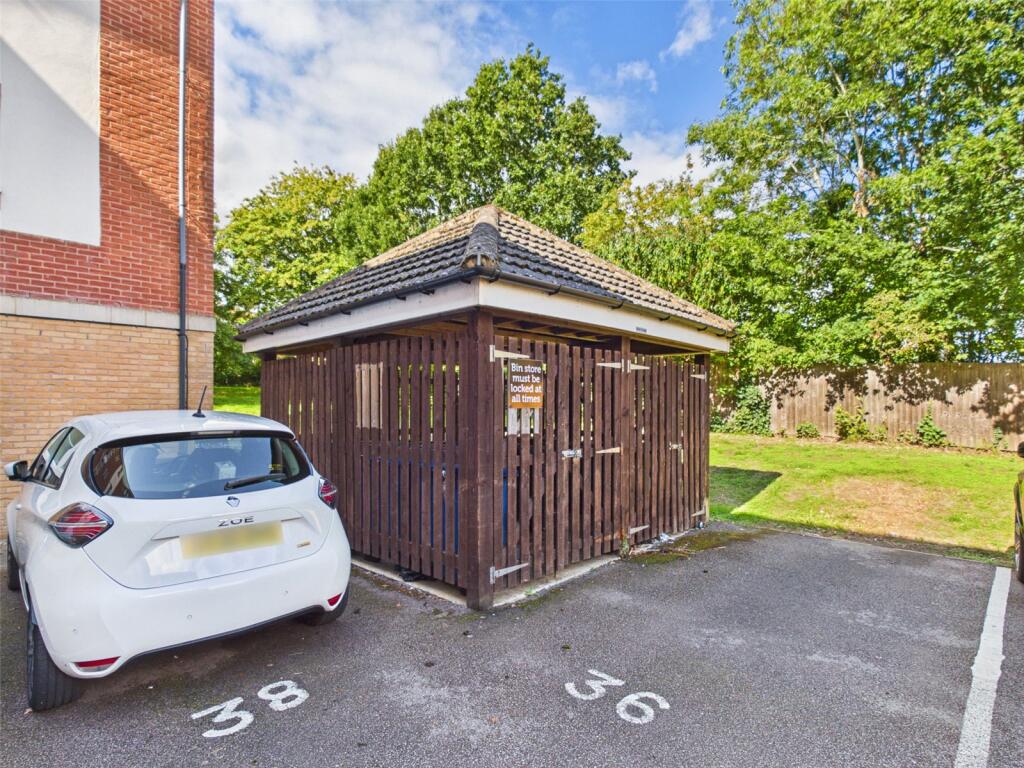 Property photo 11