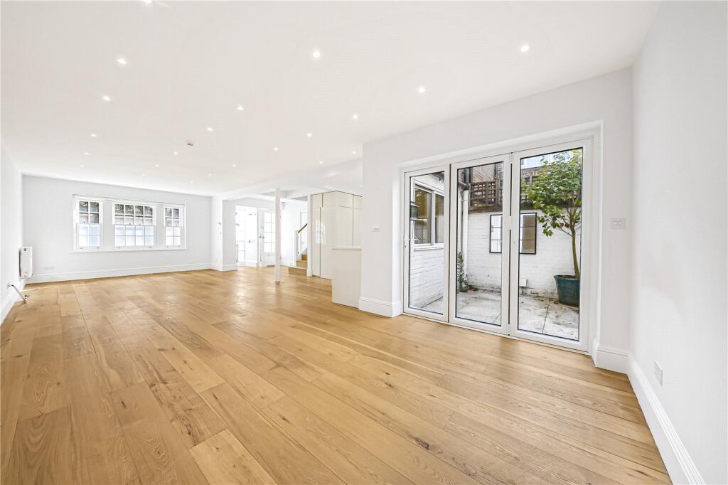Main image of property: Randolph Mews, London, W9