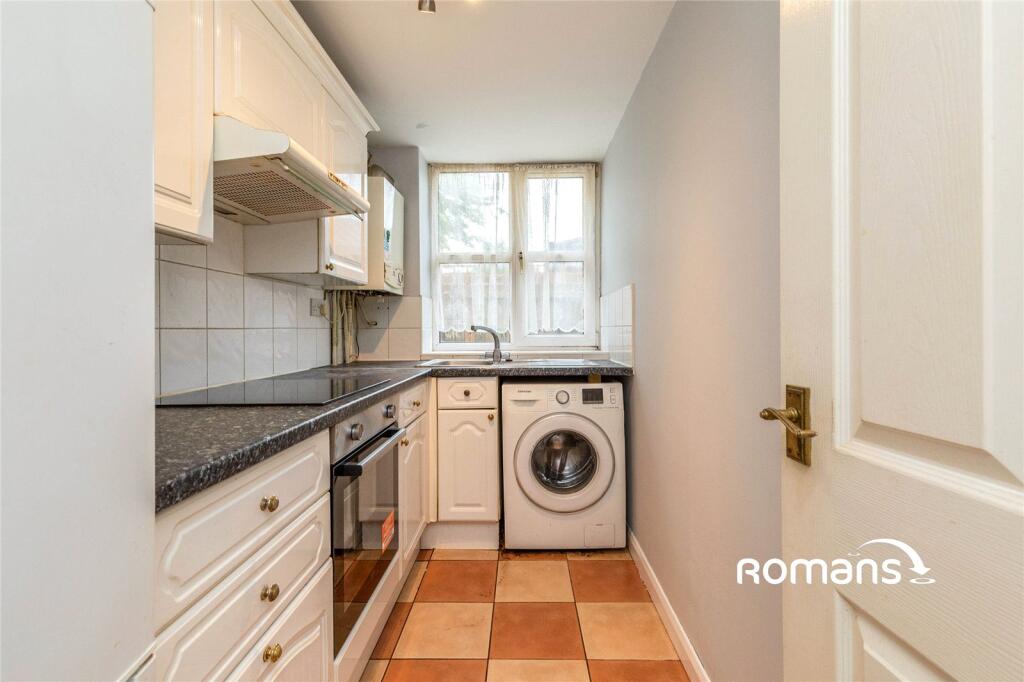 Apartment in Bristol - View 3