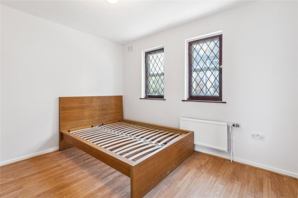 House in London - View 4