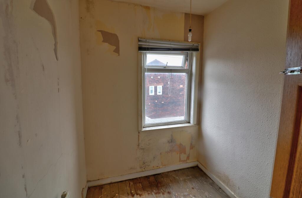 House in Bolton - View 4
