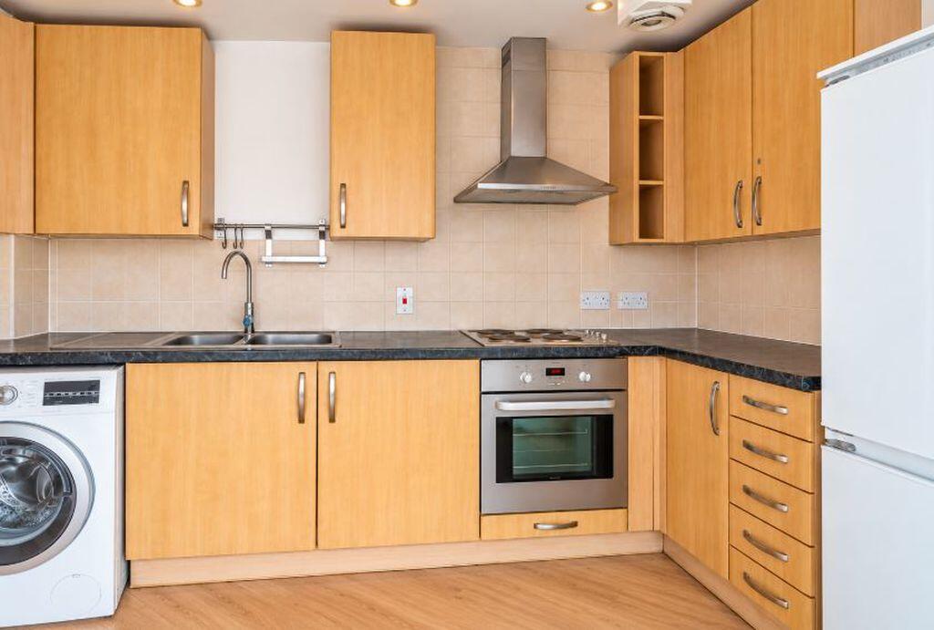 Apartment in London - View 3