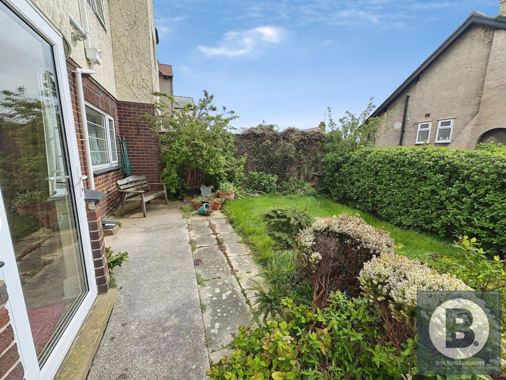 Abbey Road, Rhos On Sea, Colwyn Bay, LL28 4NP photo 2