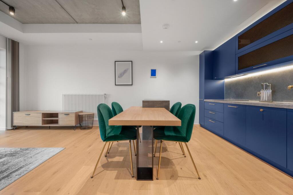 Apartment in London - View 3