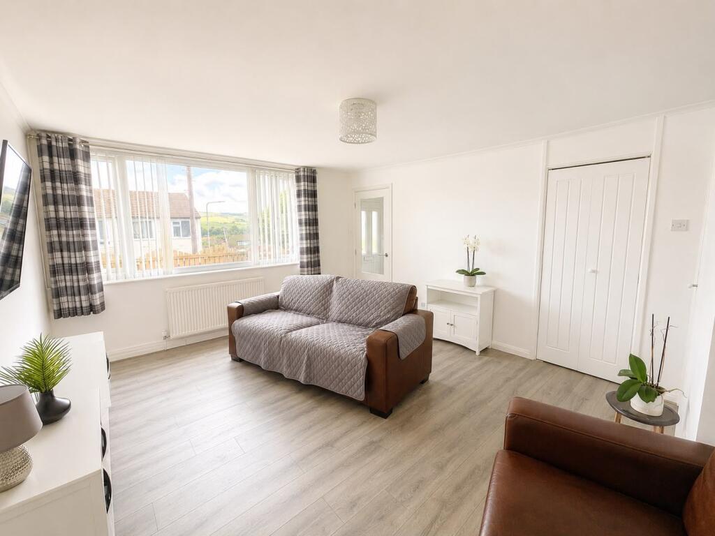 House in Bradford, Lower Grange, Allerton - View 5