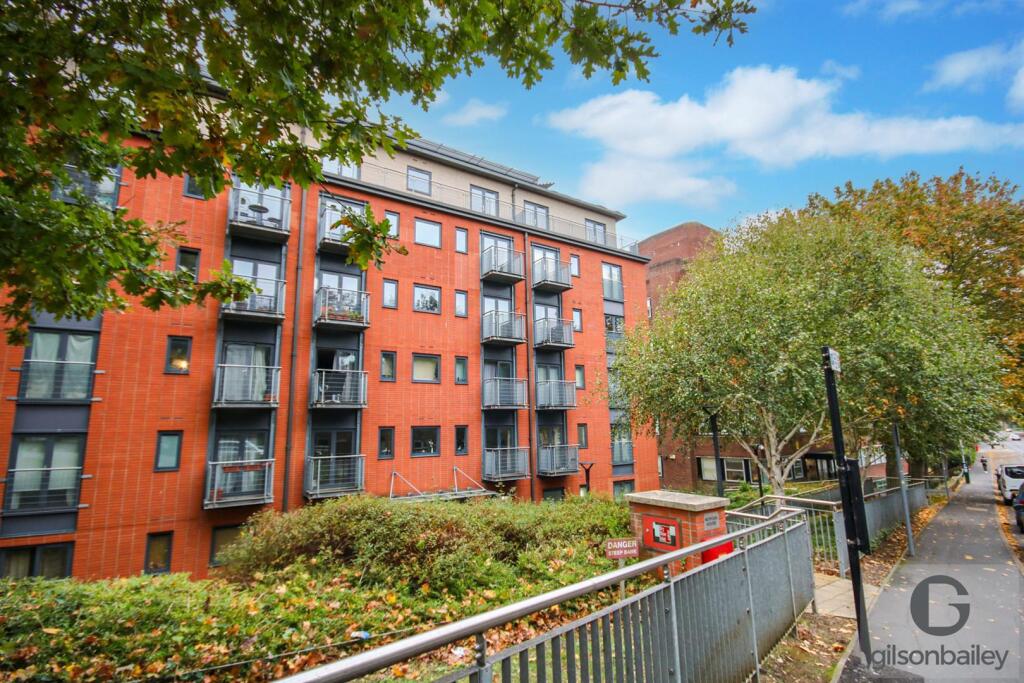2-bed flat on Morgan House, Norwich, £140,000