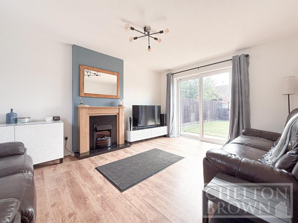 House in Upton, Camp Hill, West Hunsbury - View 3