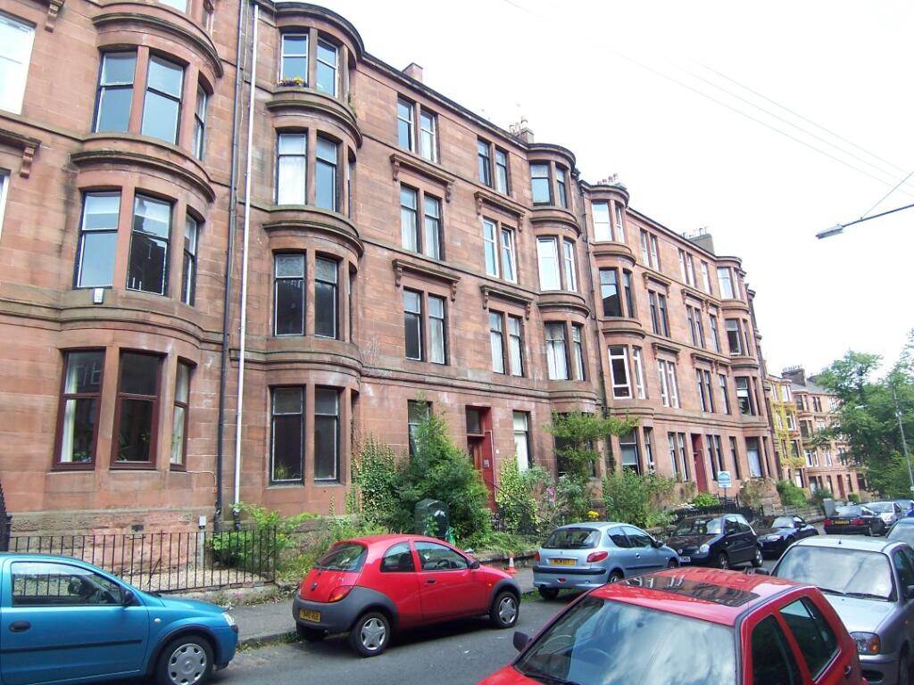 Main image of property: Caird Drive, Flat 3-1, Partick, Glasgow, G11 5DT
