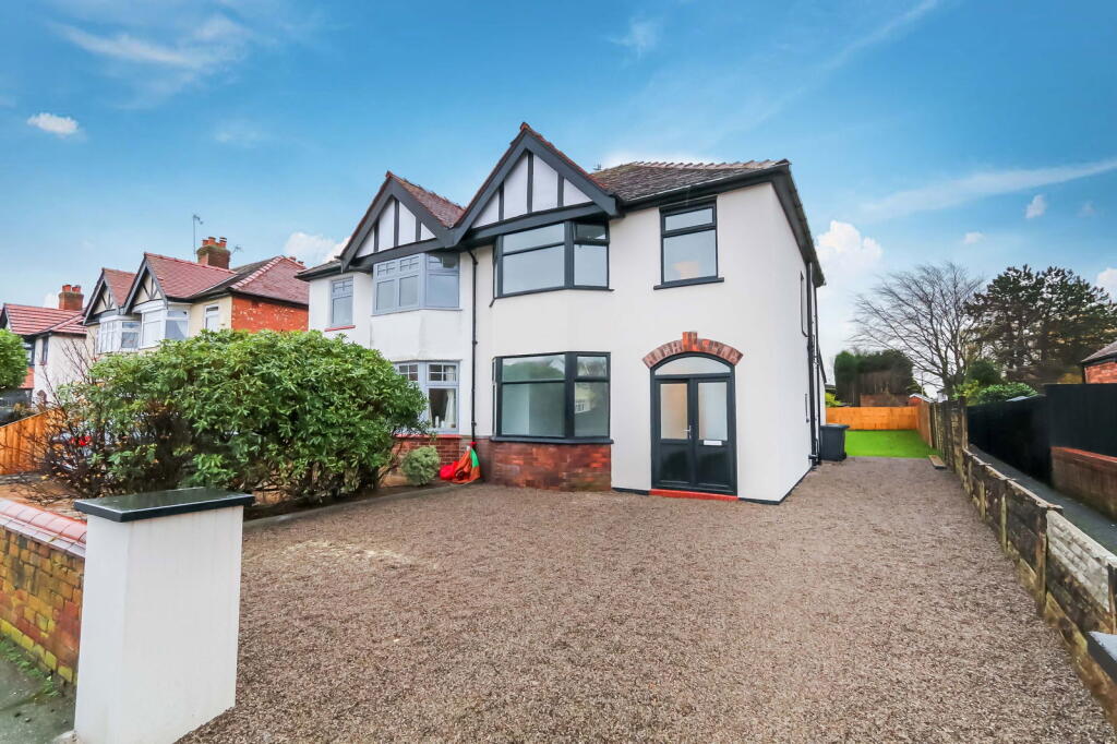 Main image of property: Cleveleys Road, Churchtown, Southport, pr9 9sp