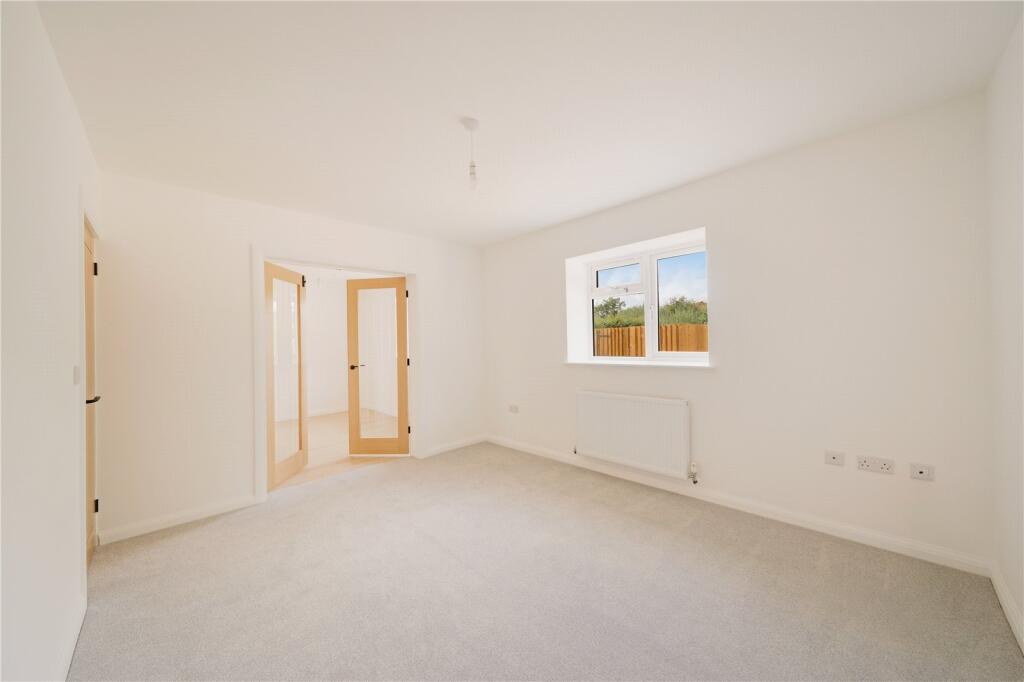 House in Bristol, Hewish - View 5