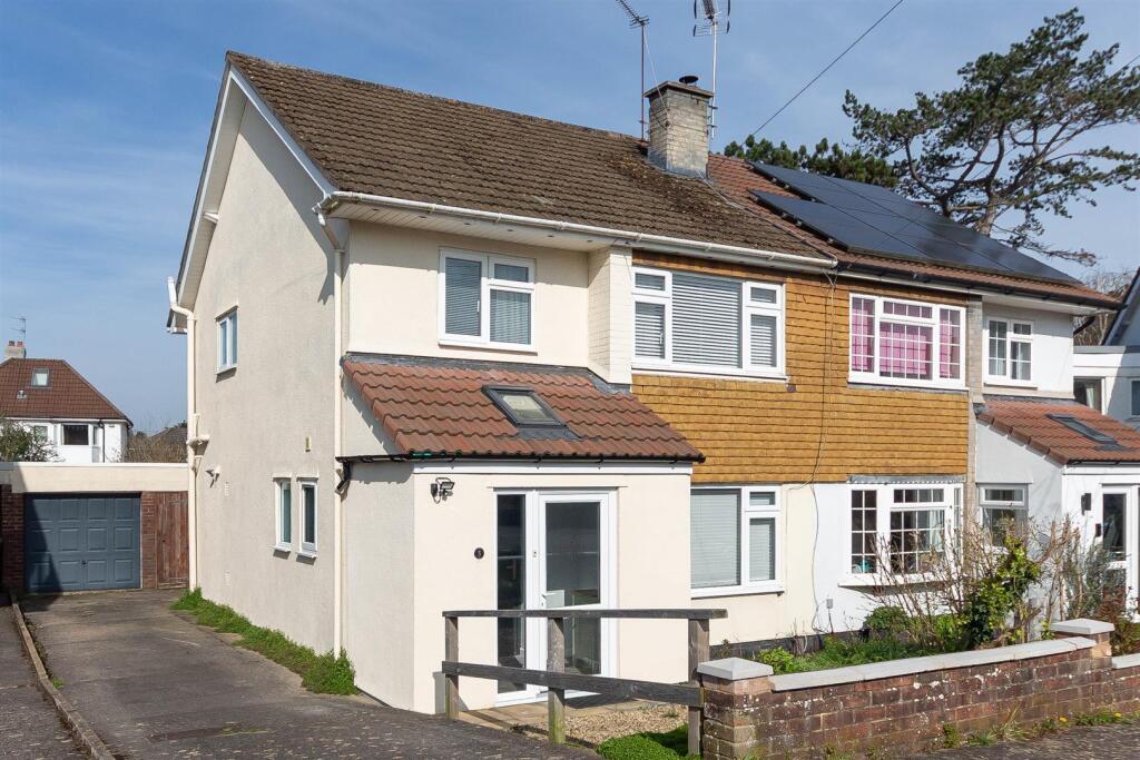 Main image of property: Farne Close | Henleaze