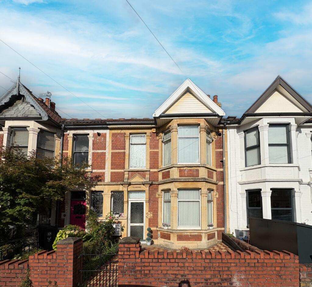 Main image of property: Grove Park Road, Brislington, Bristol, BS4 4JH