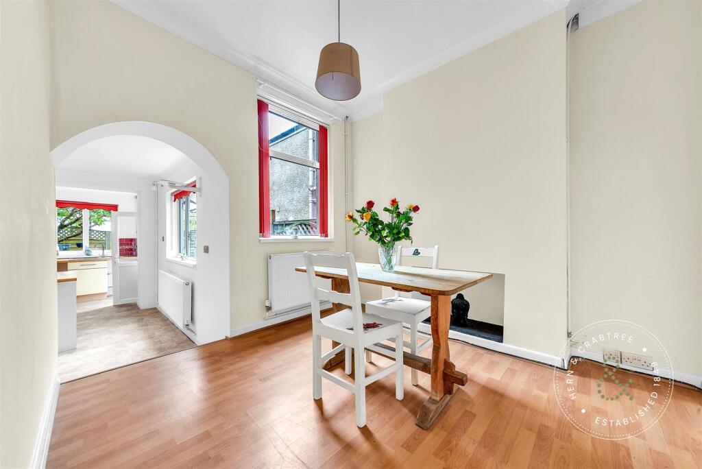 House in Cardiff, Canton - View 4