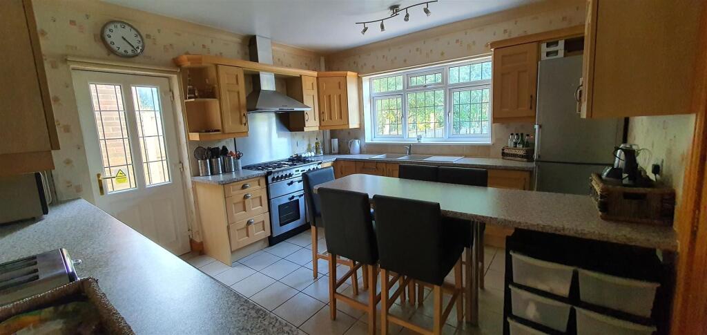 Additional image 14 of Englestede Close, Handsworth Wood, Birmingham