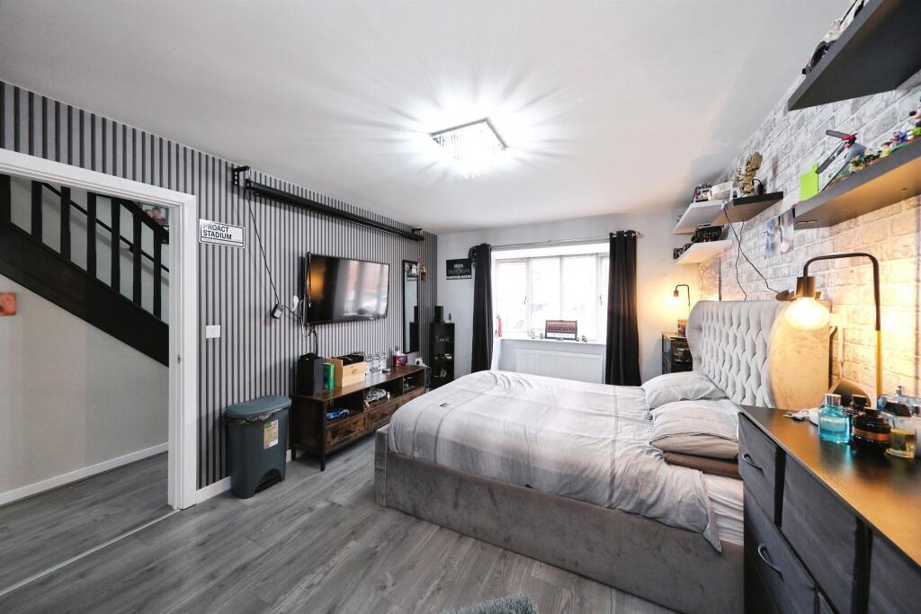 House in Sheffield - View 4