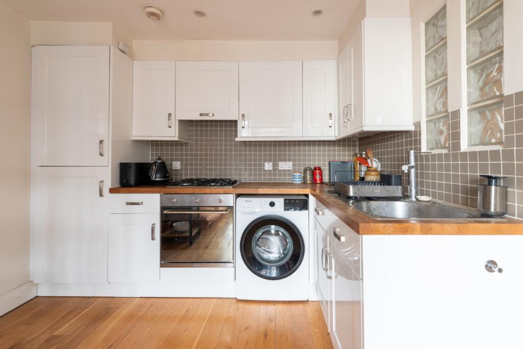 Mount Pleasant Lane, London, E5 9EN photo 3
