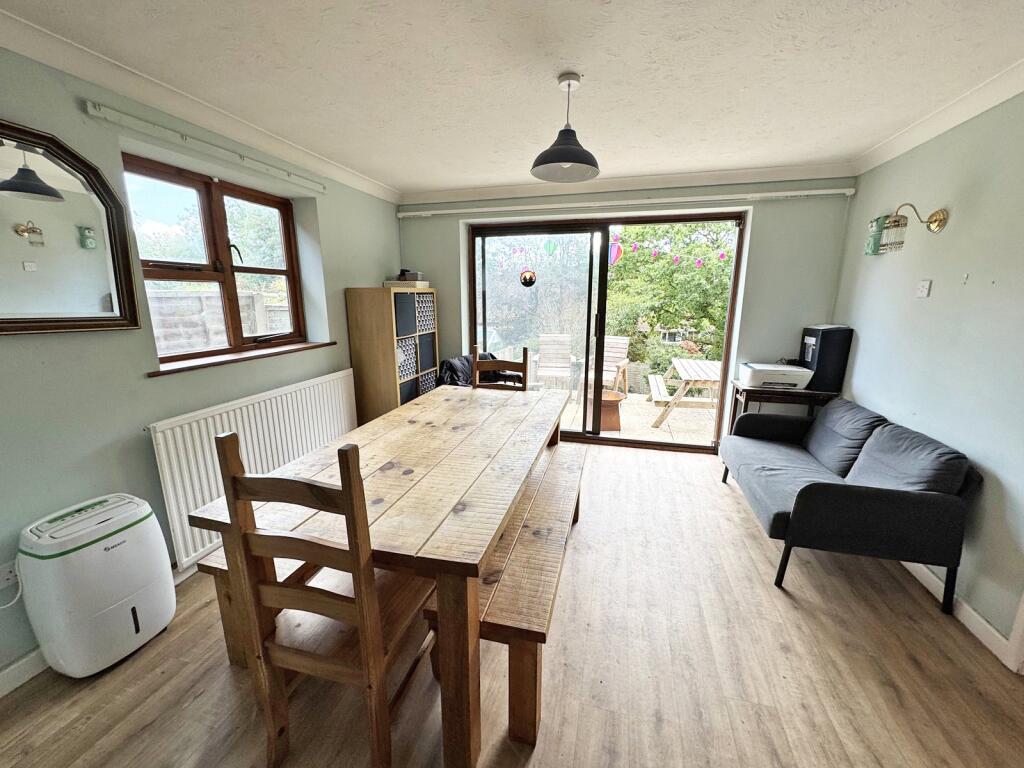 House in New Forest, Sway - View 5