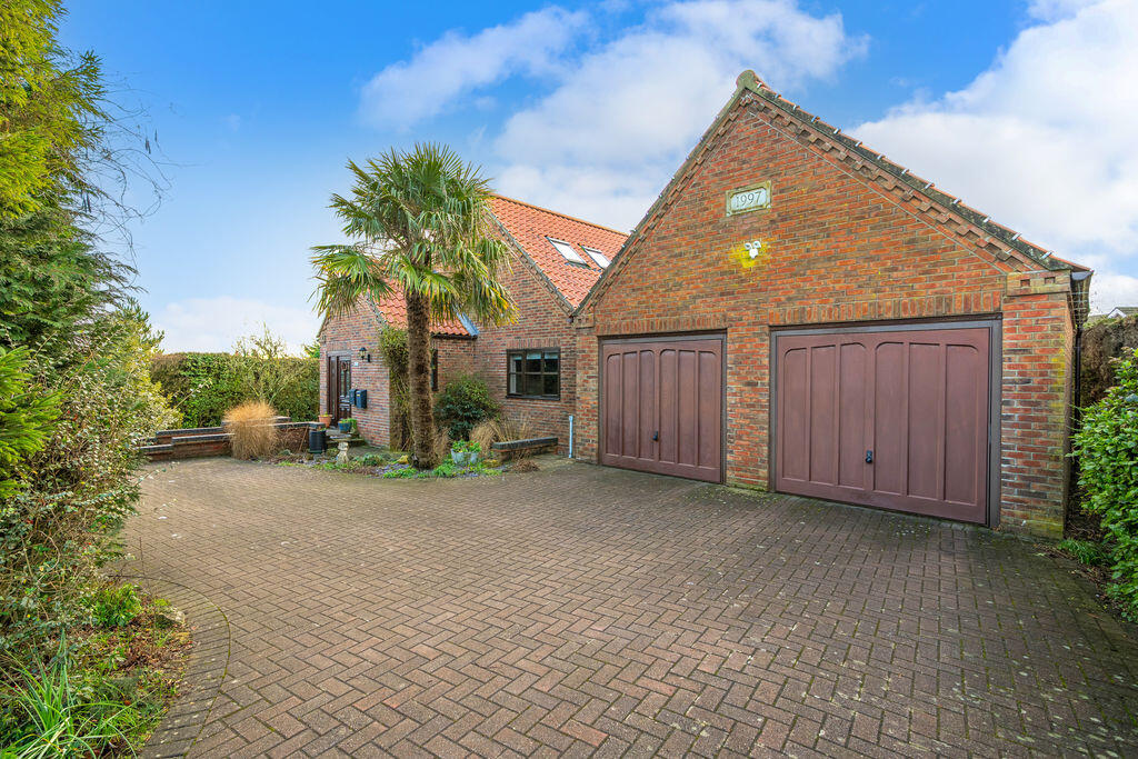 Main image of property: 50A Church Lane, Lincoln