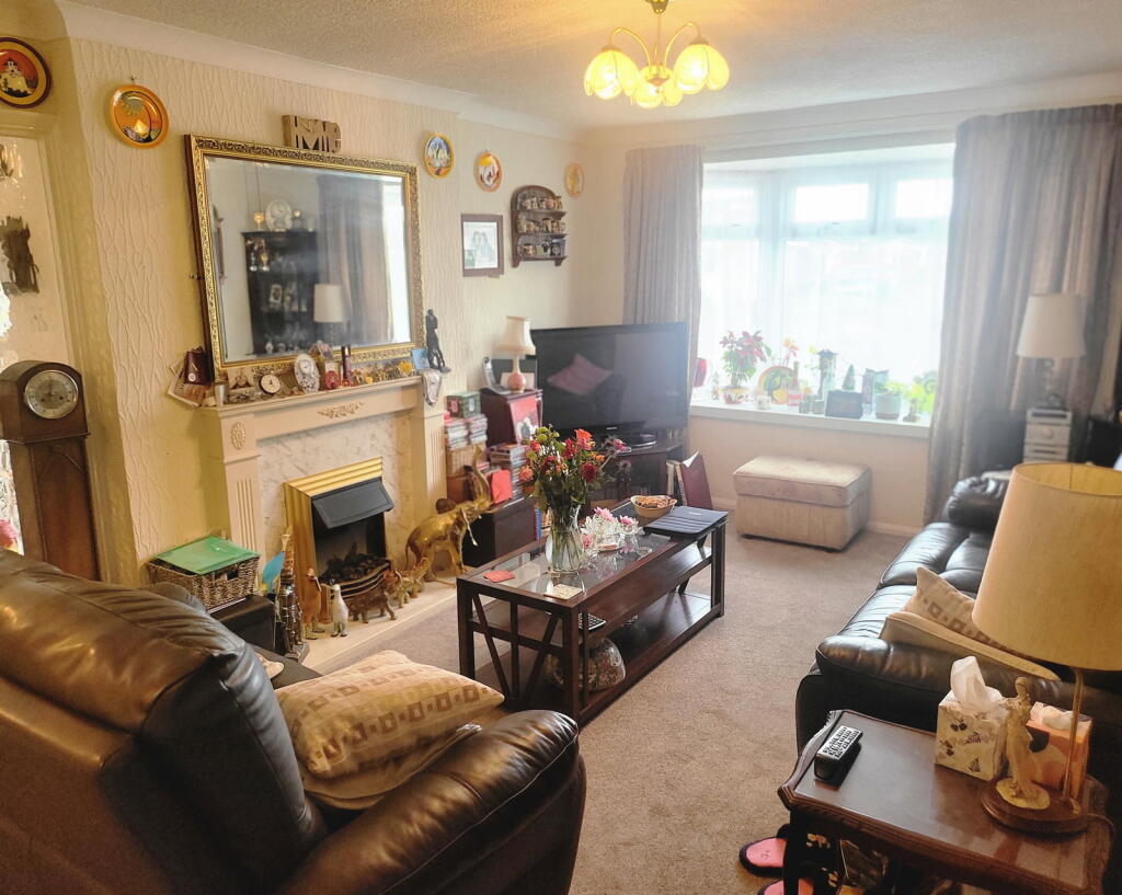 Buckingham Drive, Chapel St. Leonards, Skegness, PE24 5UW photo 3