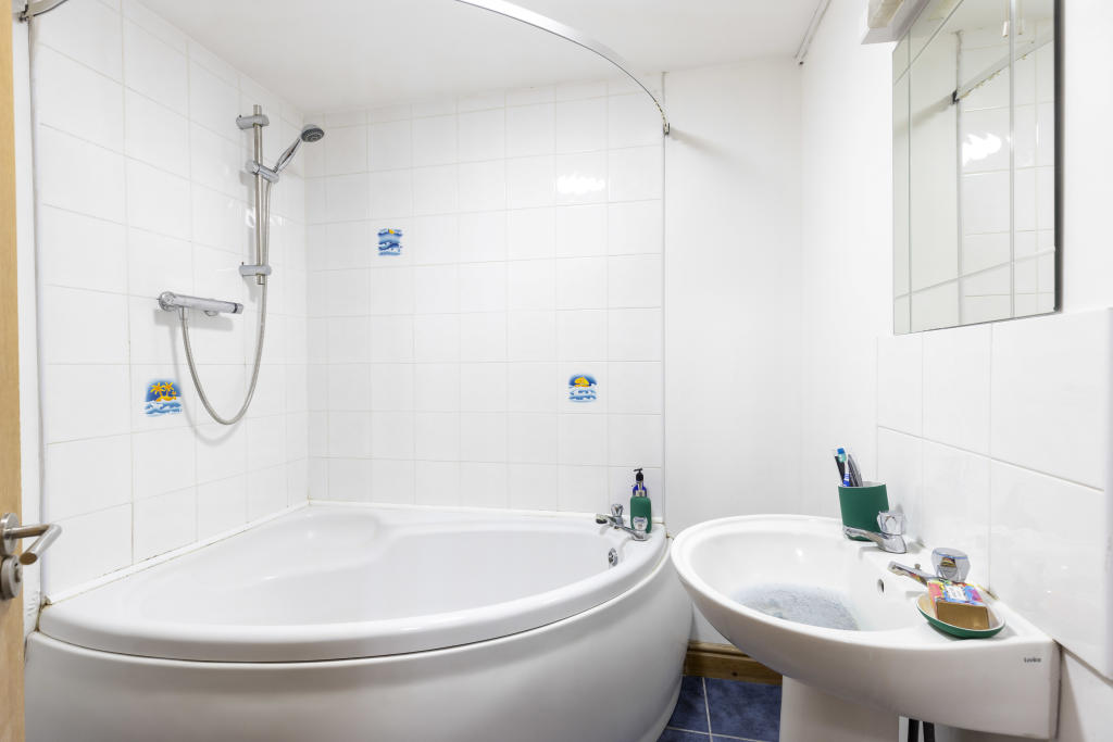 1 bedroom penthouse for rent