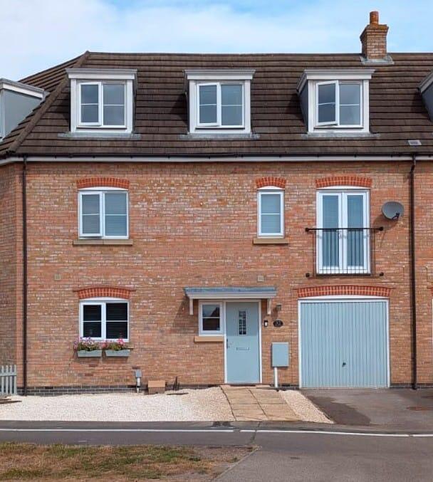 4-bed terraced on Blackfriars Road, Lincoln, LN2, £290,000