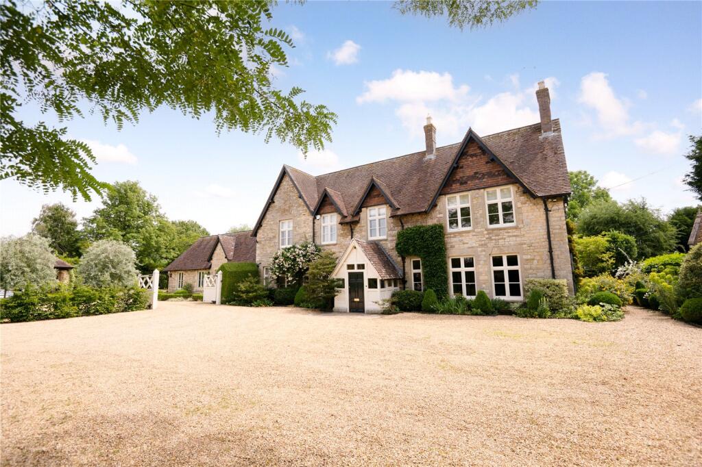 House in Milton Keynes - View 3