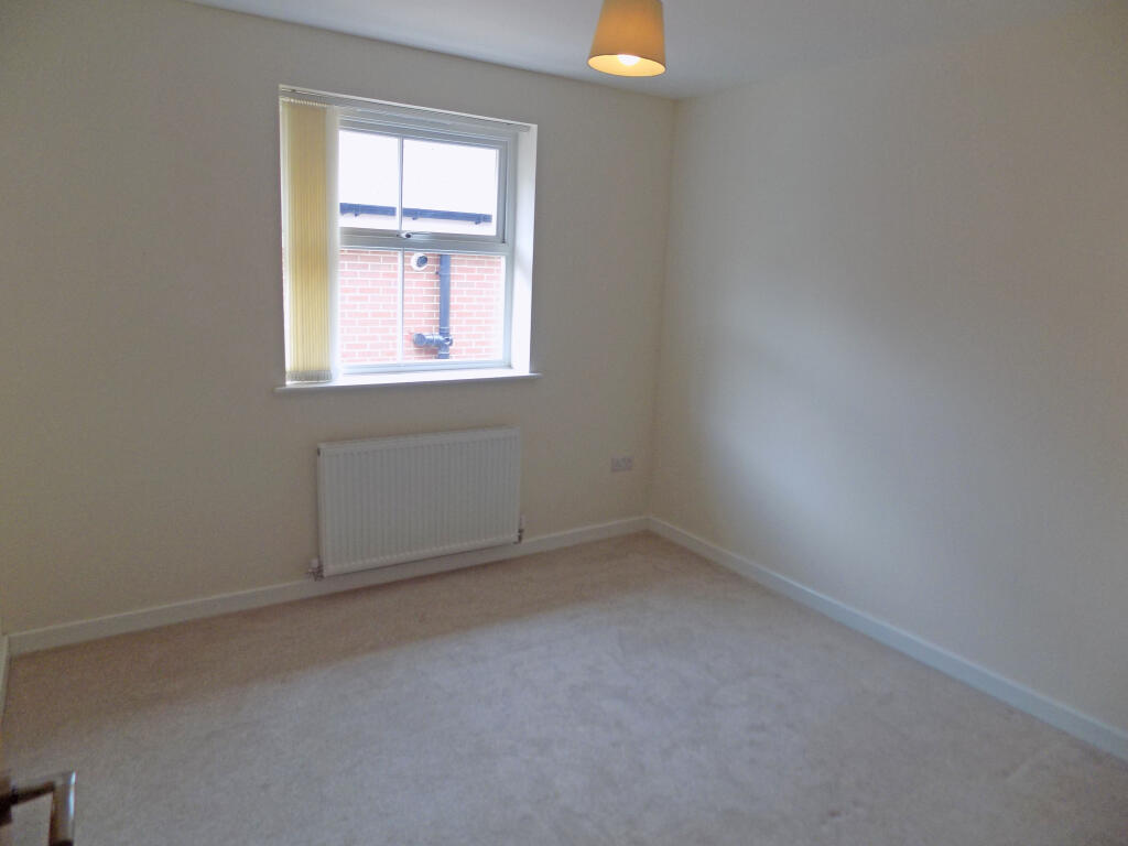 Apartment in Sheffield - View 4