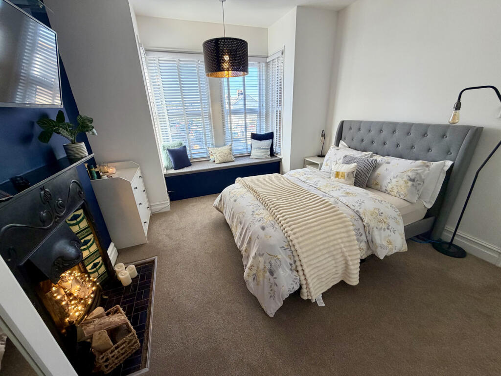 Apartment in Worthing, Broadwater - View 4