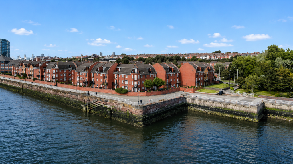 Apartment in Liverpool, Dingle - View 5
