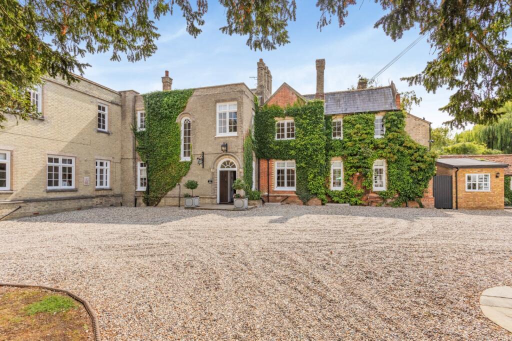 Main image of property: High Cross Lane, Little Canfield, Dunmow, Essex