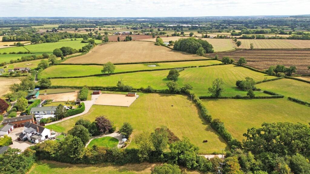 House in Stafford, Ranton - View 3