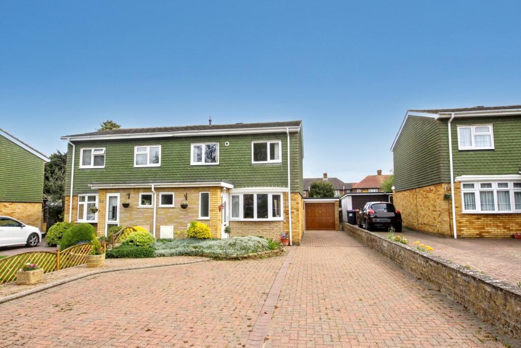 Main image of property: Romany Close, Letchworth Garden City, SG6