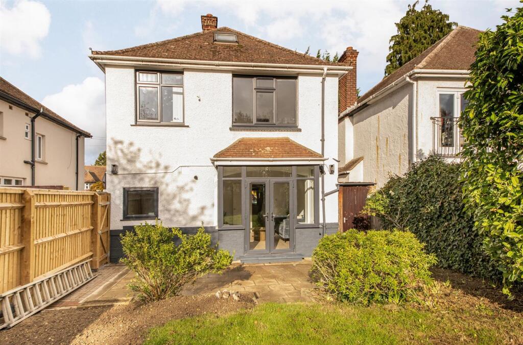 House in Oxford - More