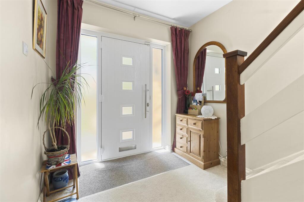 Homefield Road, Seaford - More