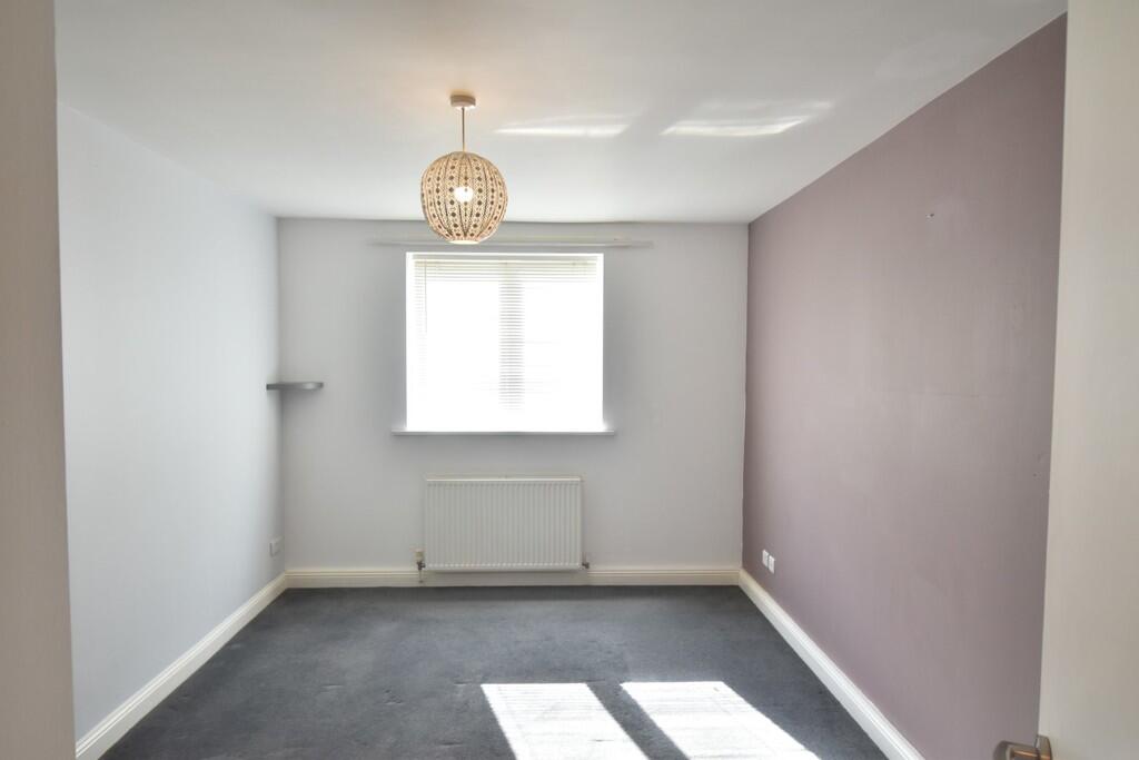 Apartment in Hove, Aldrington - View 5