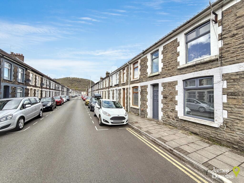 East Street, Trallwn, Pontypridd photo 2