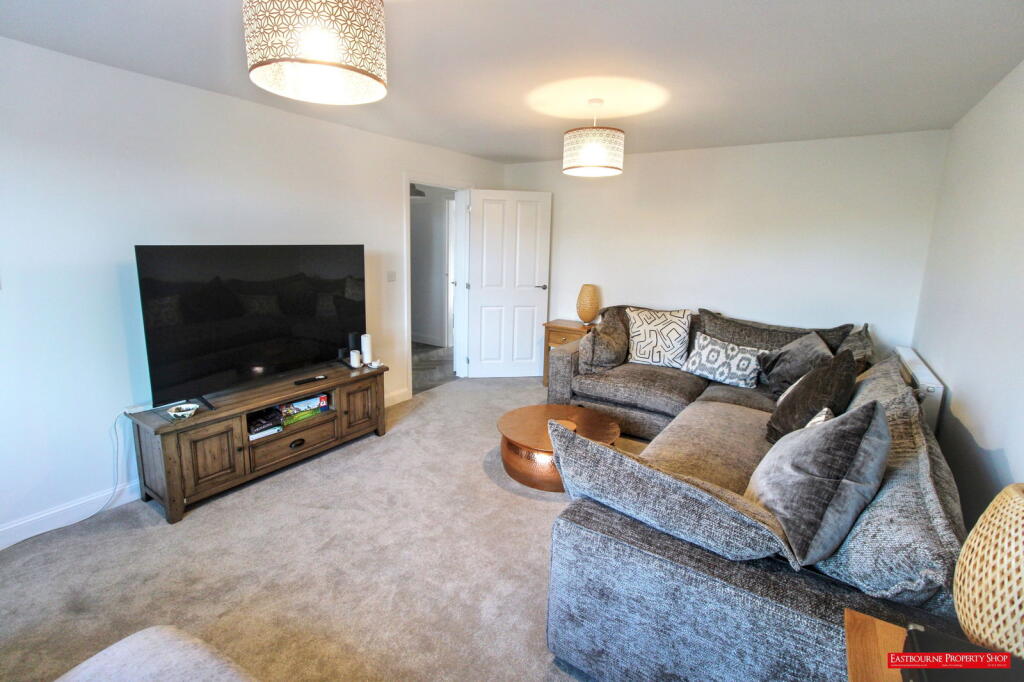 Atta Gardens, Westham, Pevensey, BN24 5NZ photo 2